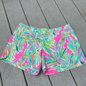 Lilly Pulitzer ocean pull on shorts size small coconut palms